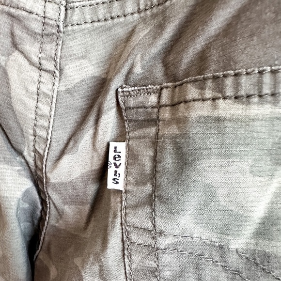Levi 511 Kids Camouflage Slim Fit fit pants - Size 10 - Picture 8 of 10